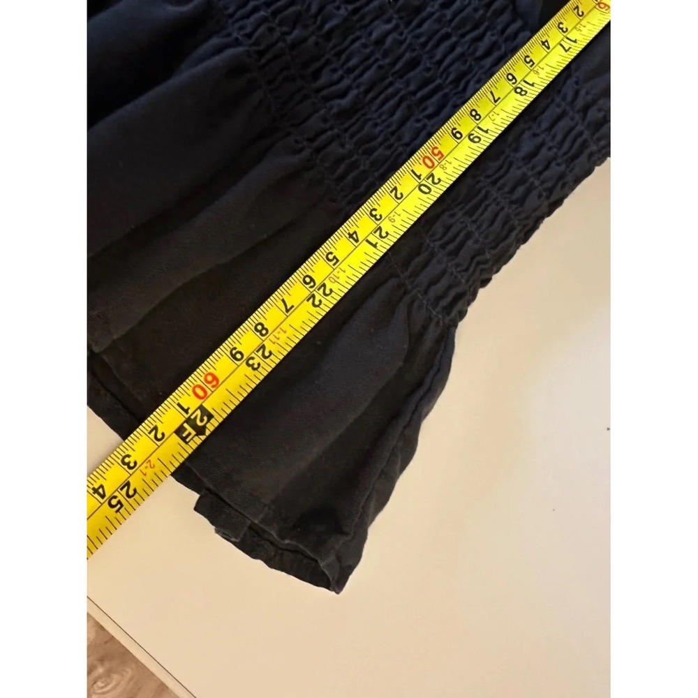 NWT Red Haute Cold Shoulder Smocked Peplum V-Neck Top‎ in Black | Size Small - Picture 6 of 7